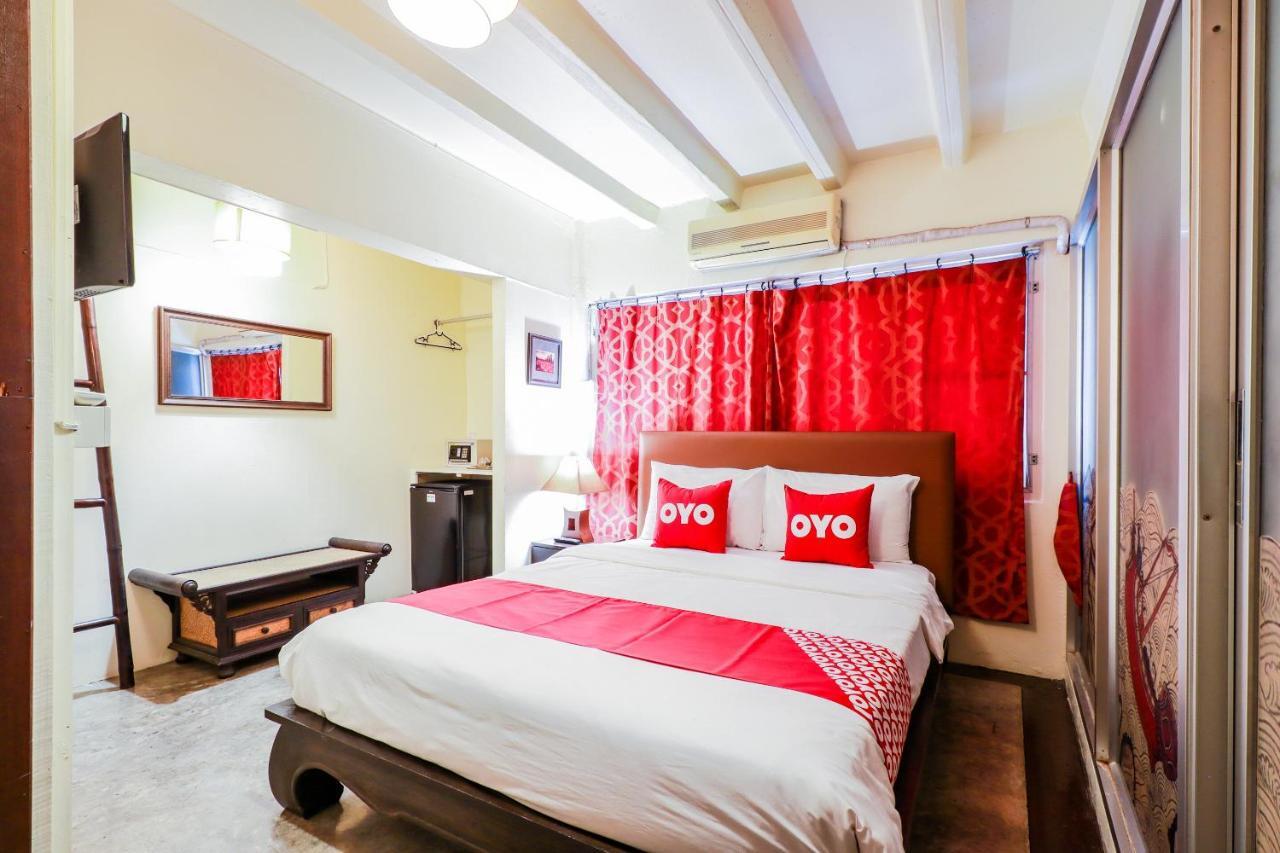 Oyo 391 Pat'S Klangviang Guesthouse Chiang Mai Extérieur photo